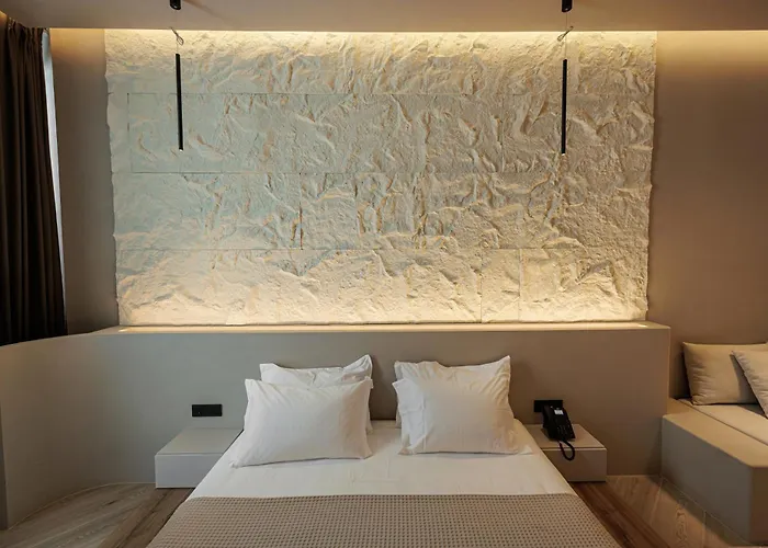 ホテル Kaiser Dhërmi